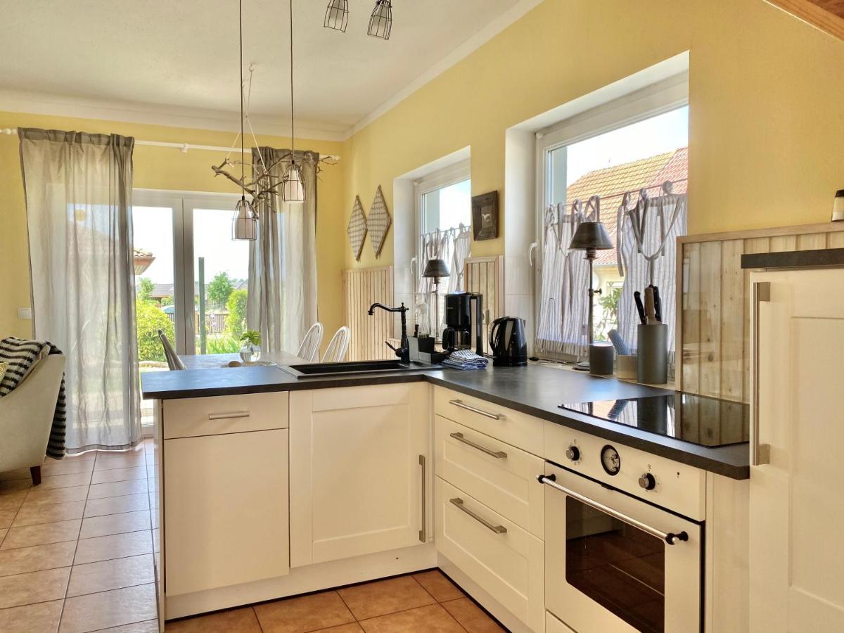 Apartmenthaus Luett Meer Ludorf Bagian luar foto